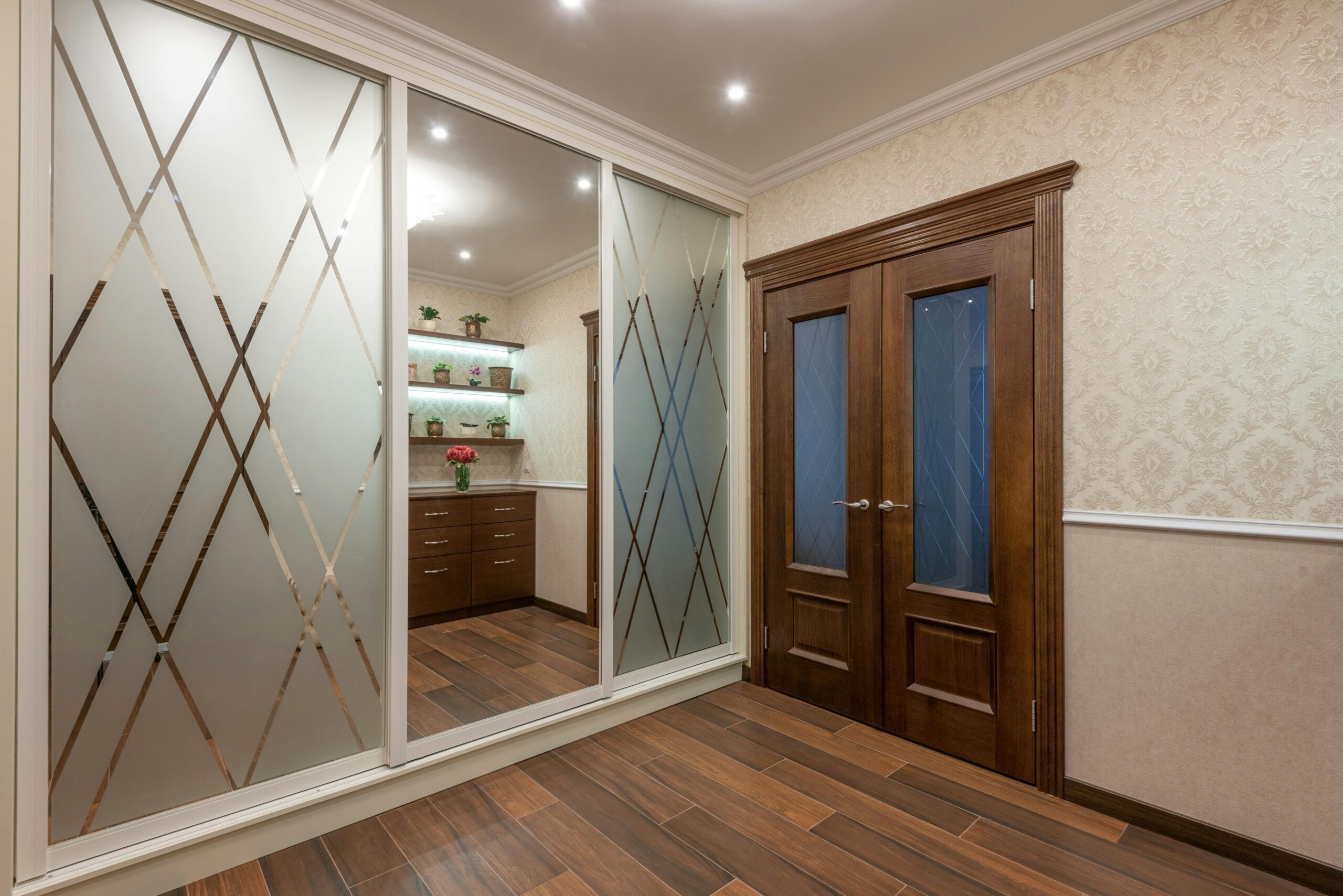 Satin Glass vs Frosted Glass